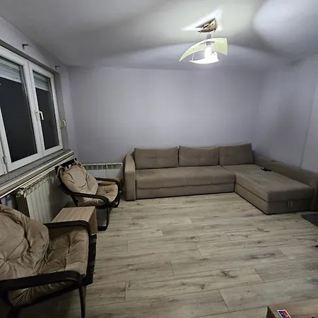 Nestify Apartmán *